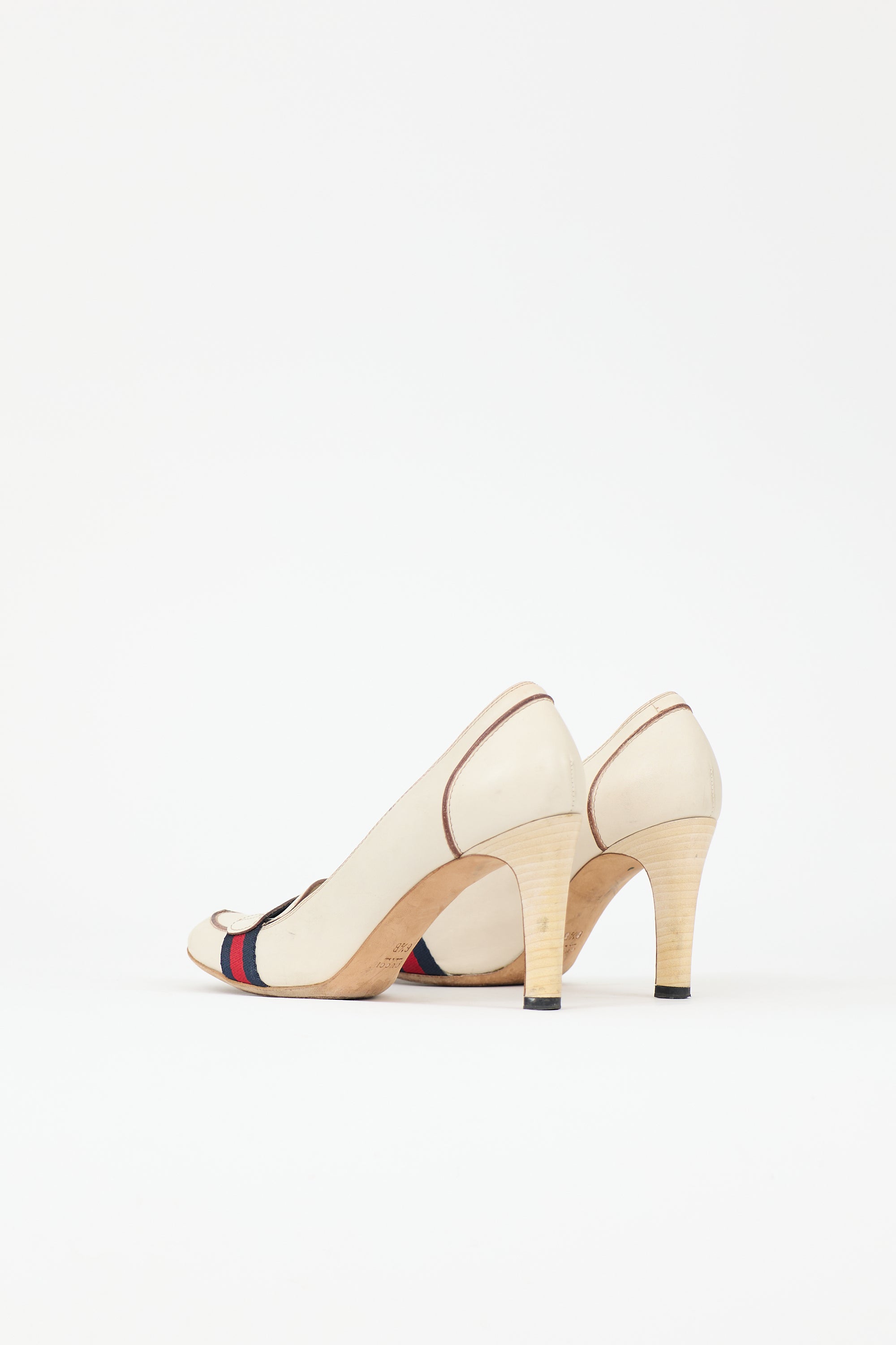 Gucci Vintage Leather Pump