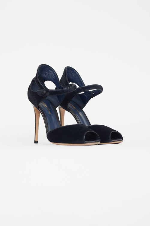 Gianvito Rossi Navy & Black Textured Heel