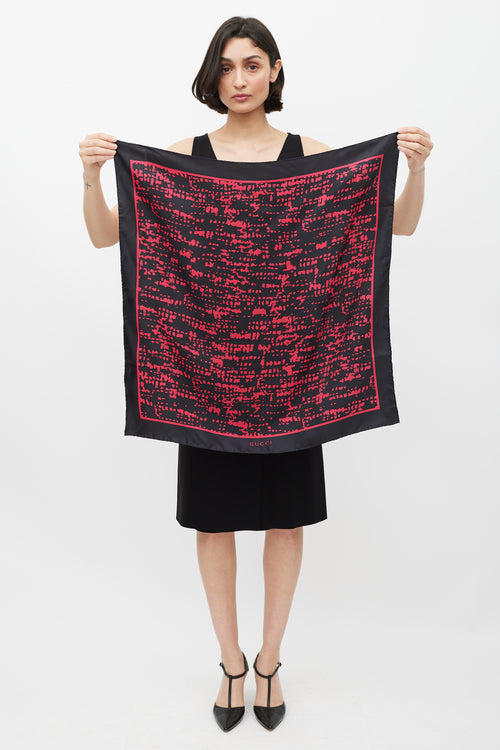 Gucci Black & Fuchsia Printed Silk Scarf