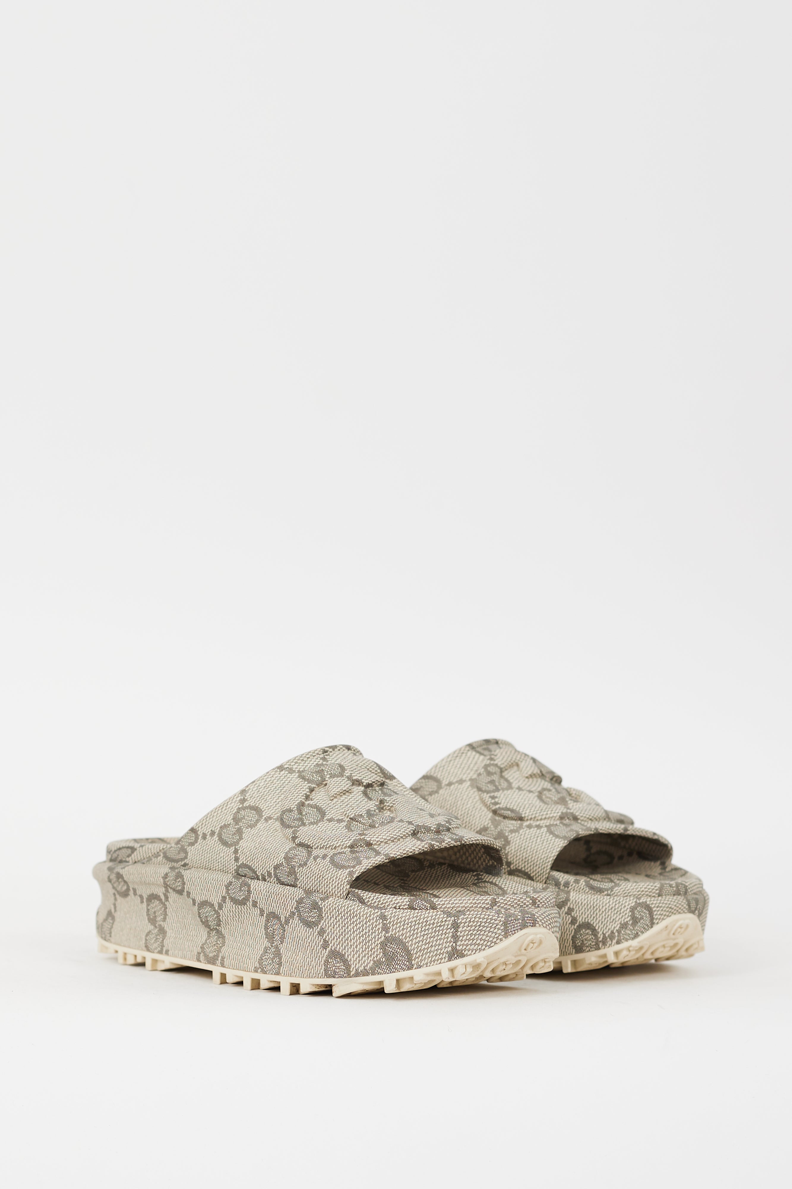 Gucci Beige & Grey Interlocking GG Platform Slide