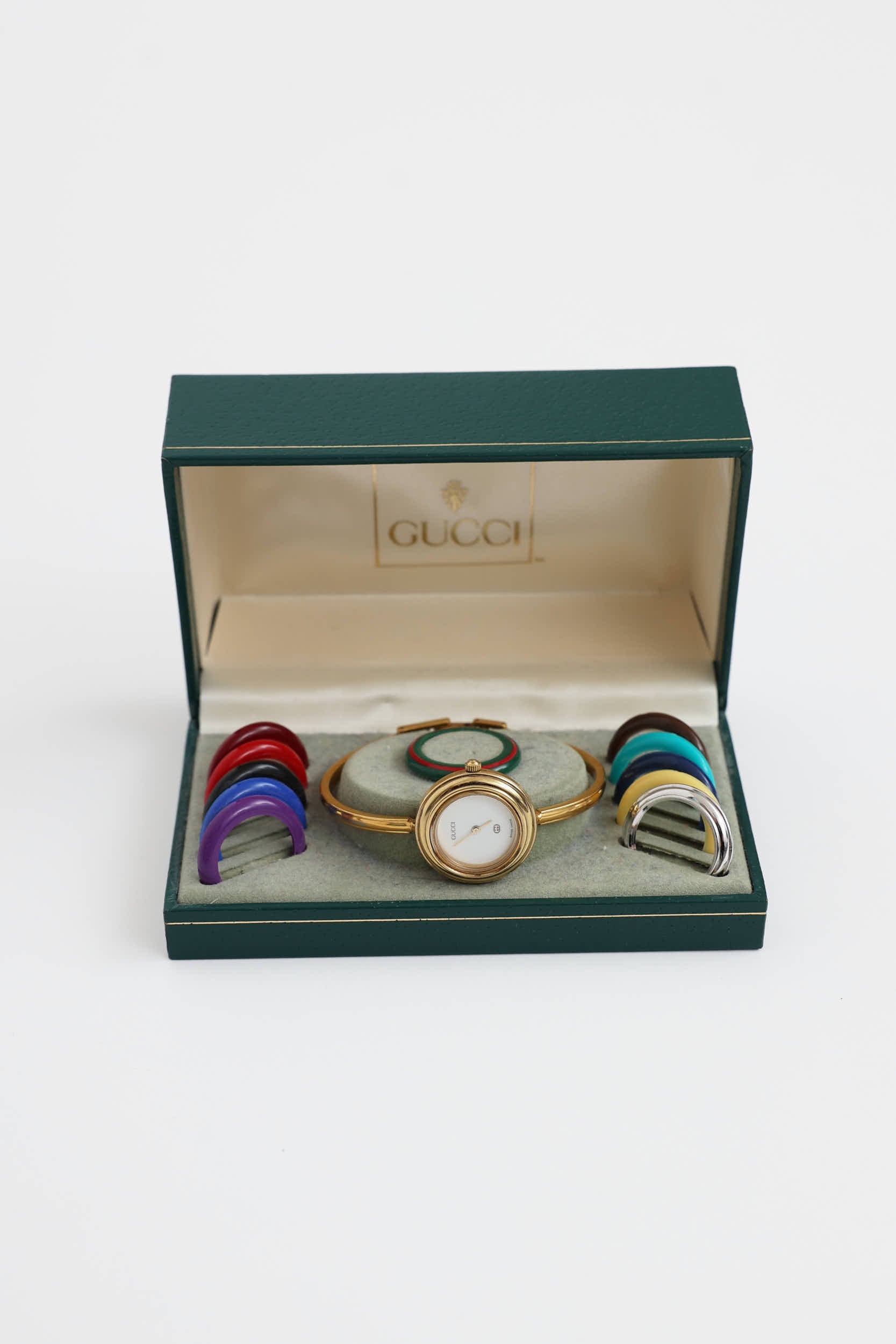 Gucci 1100 Series Bezel Watch