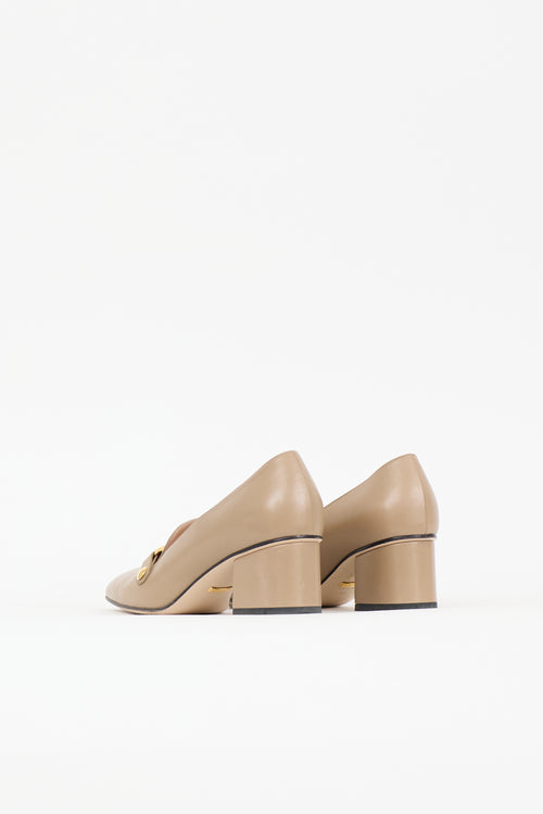 Gucci Leather Chain Pump