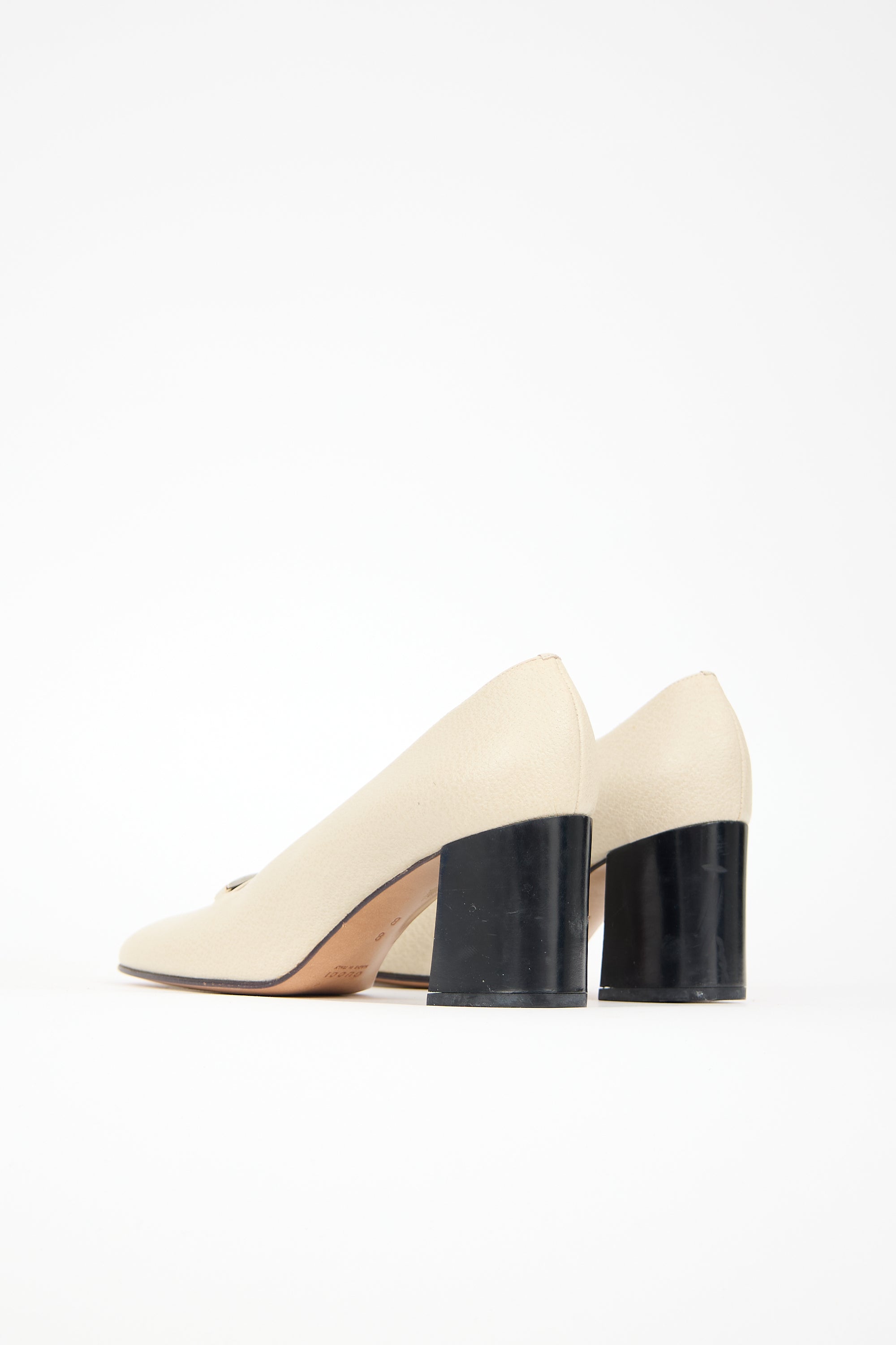 Gucci Leather Logo Pump