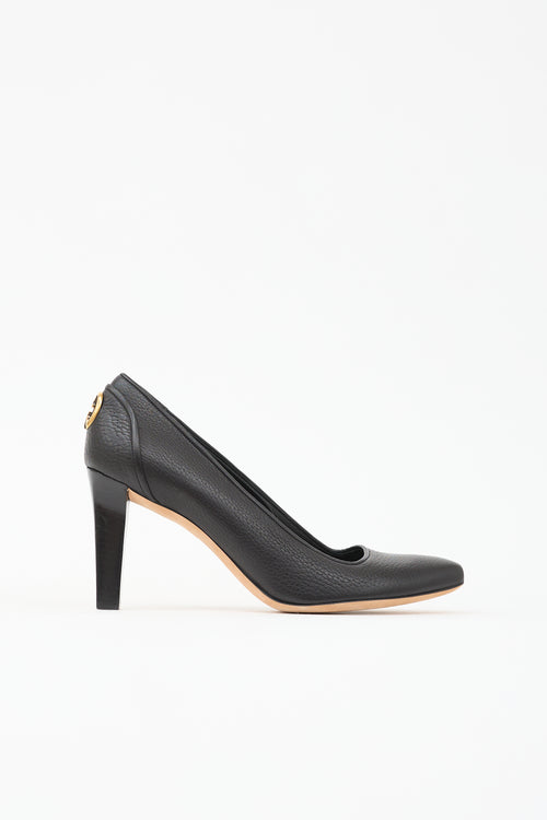 Gucci Pebbled Leather GG Pump