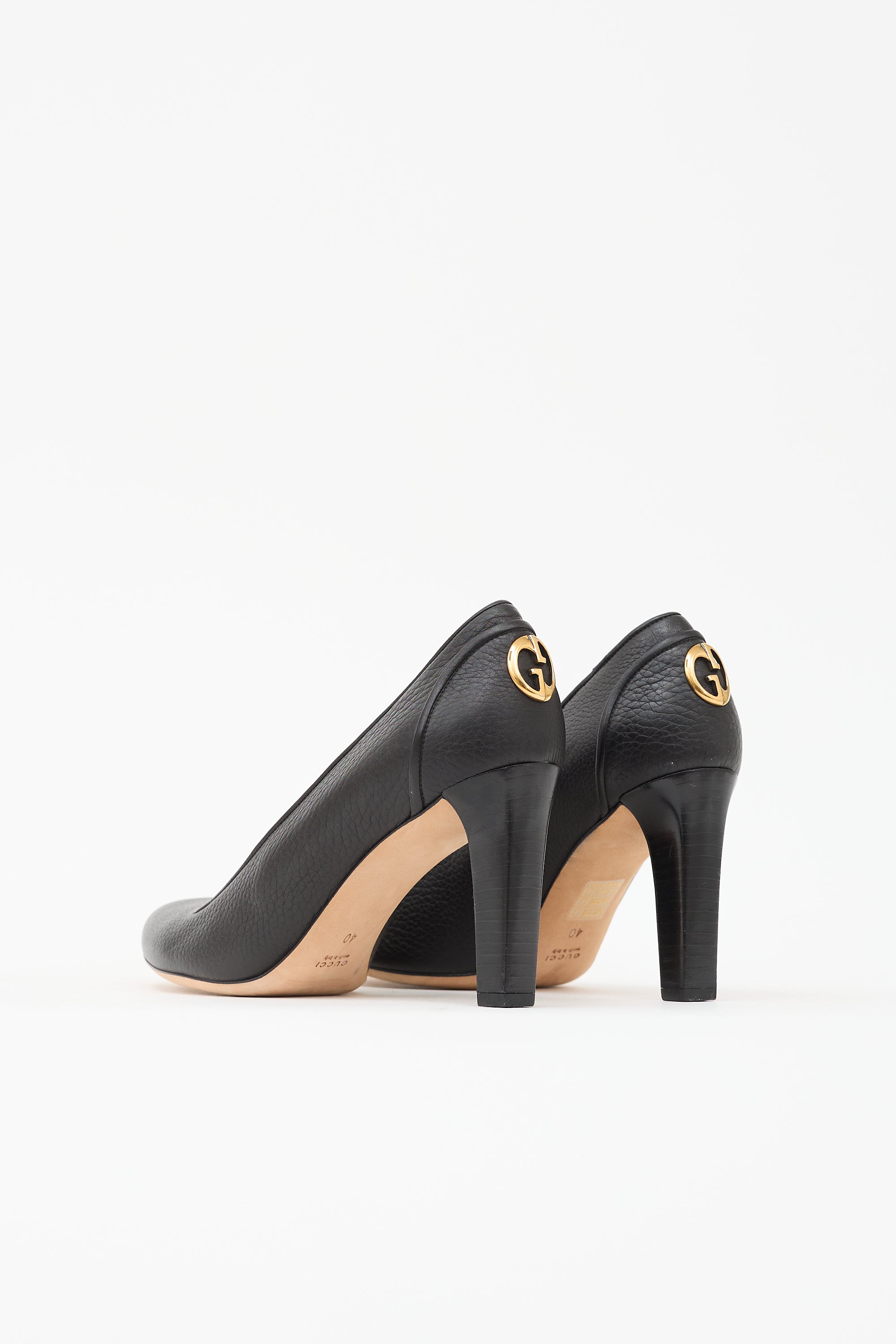 Gucci Pebbled Leather GG Pump