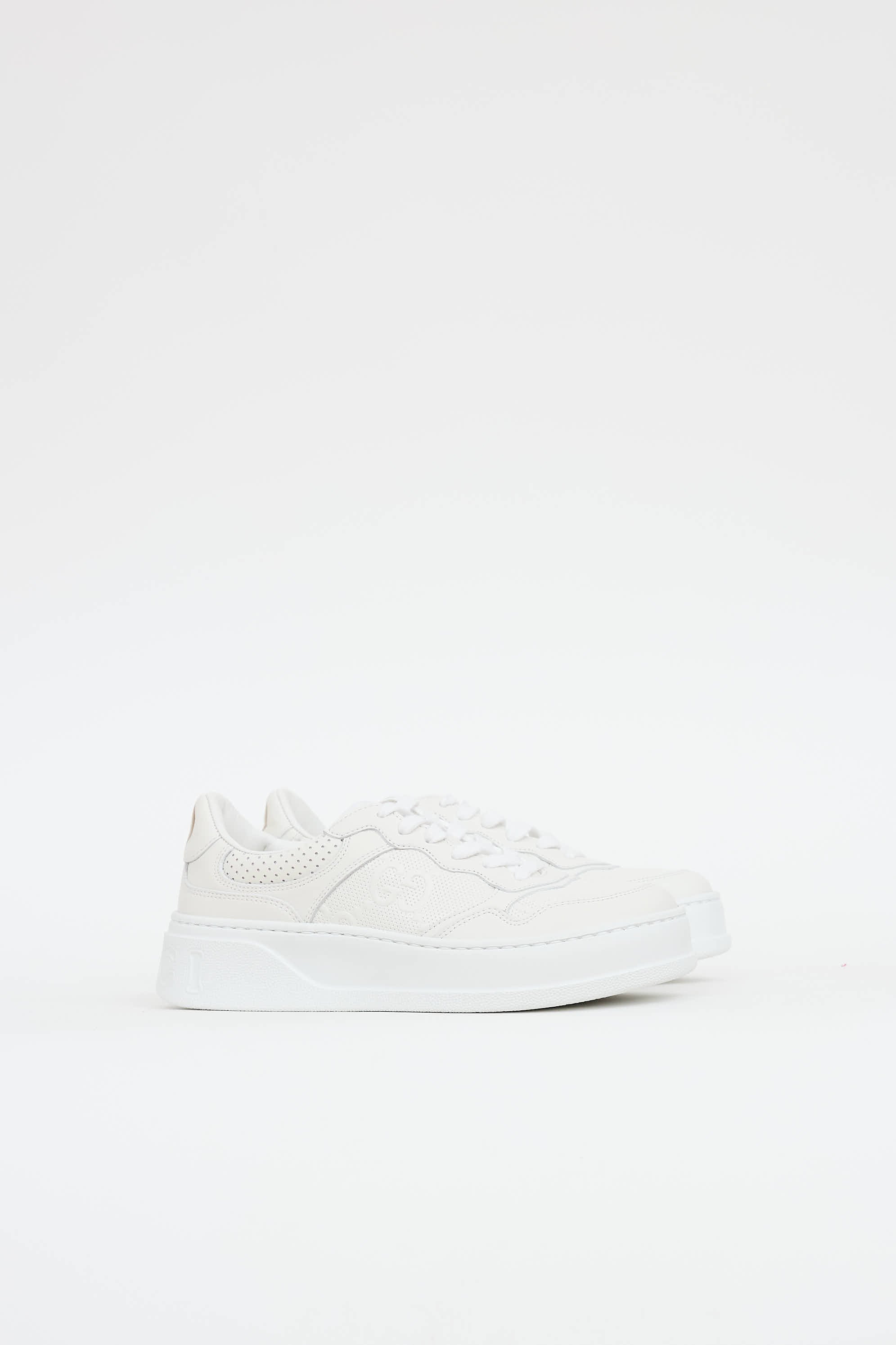 Embossed GG Low Top Sneakergucci-embossed-gg-low-top-sneaker-1-26513-562
