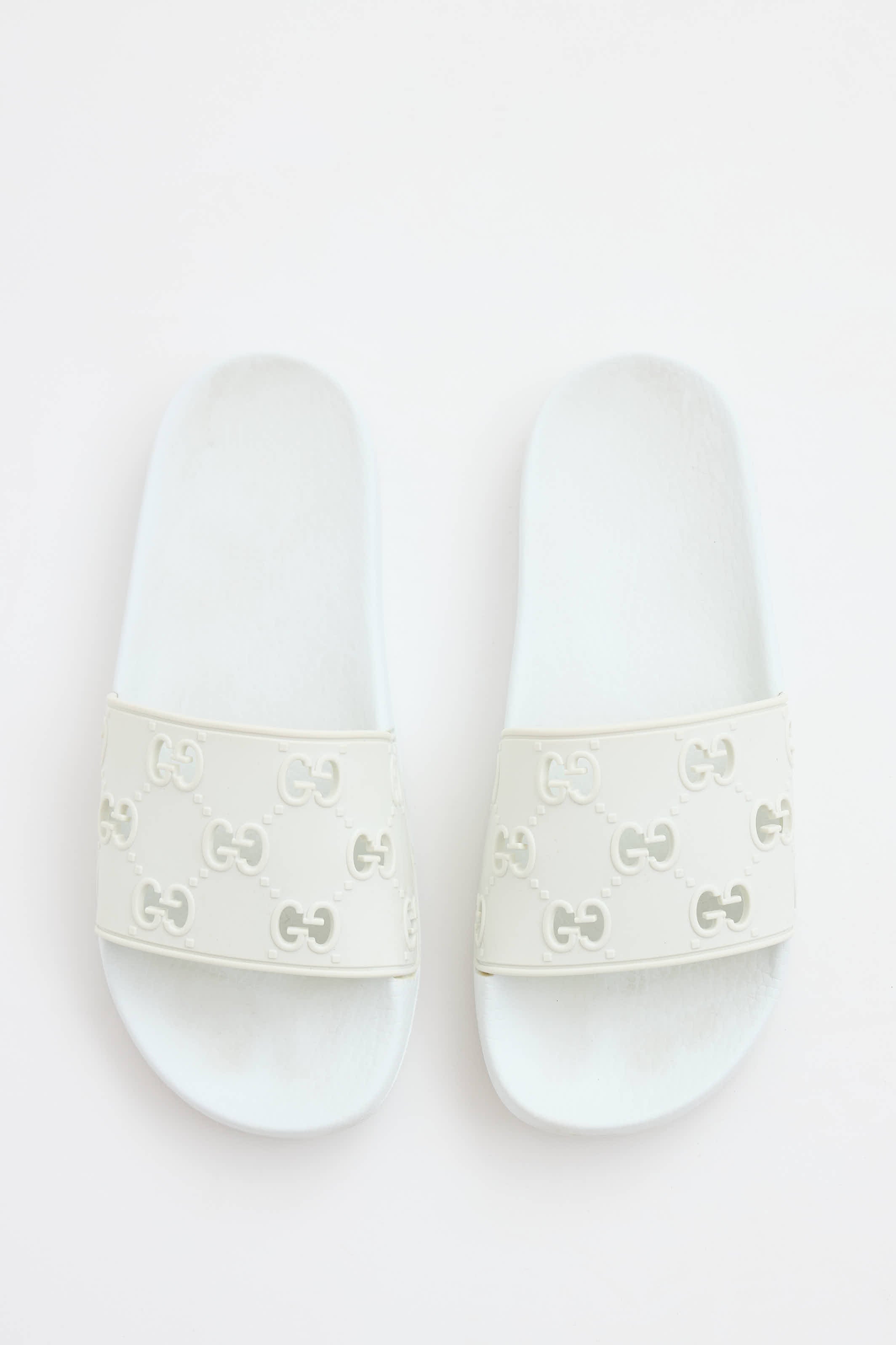 Gucci Rubber GG Slides