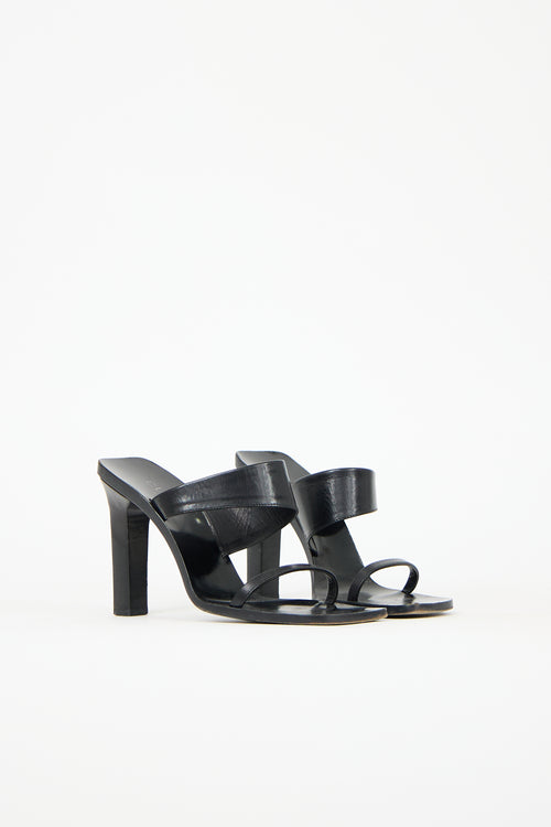 Gucci Vintage Leather Strap Heel