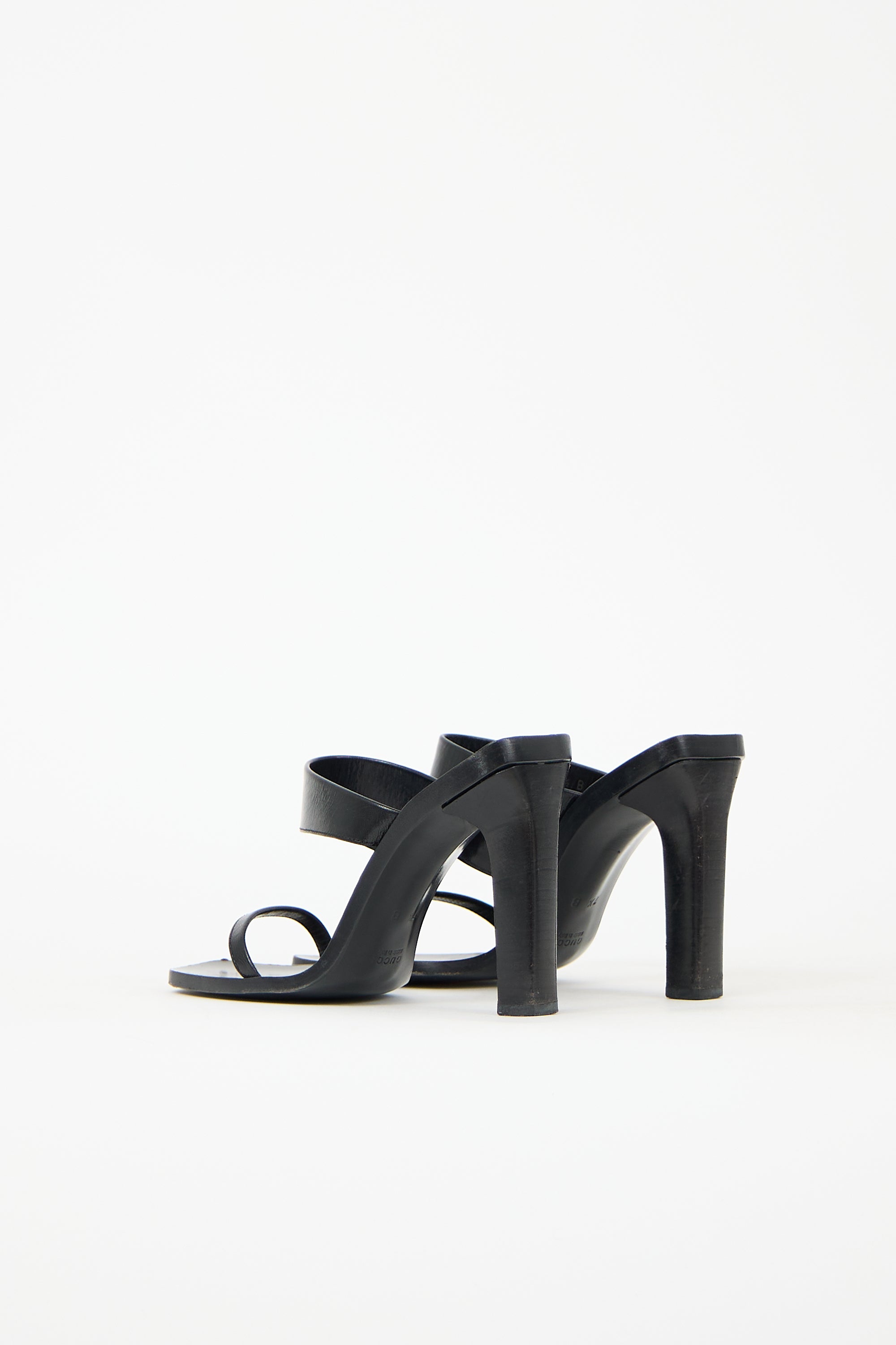 Gucci Vintage Leather Strap Heel