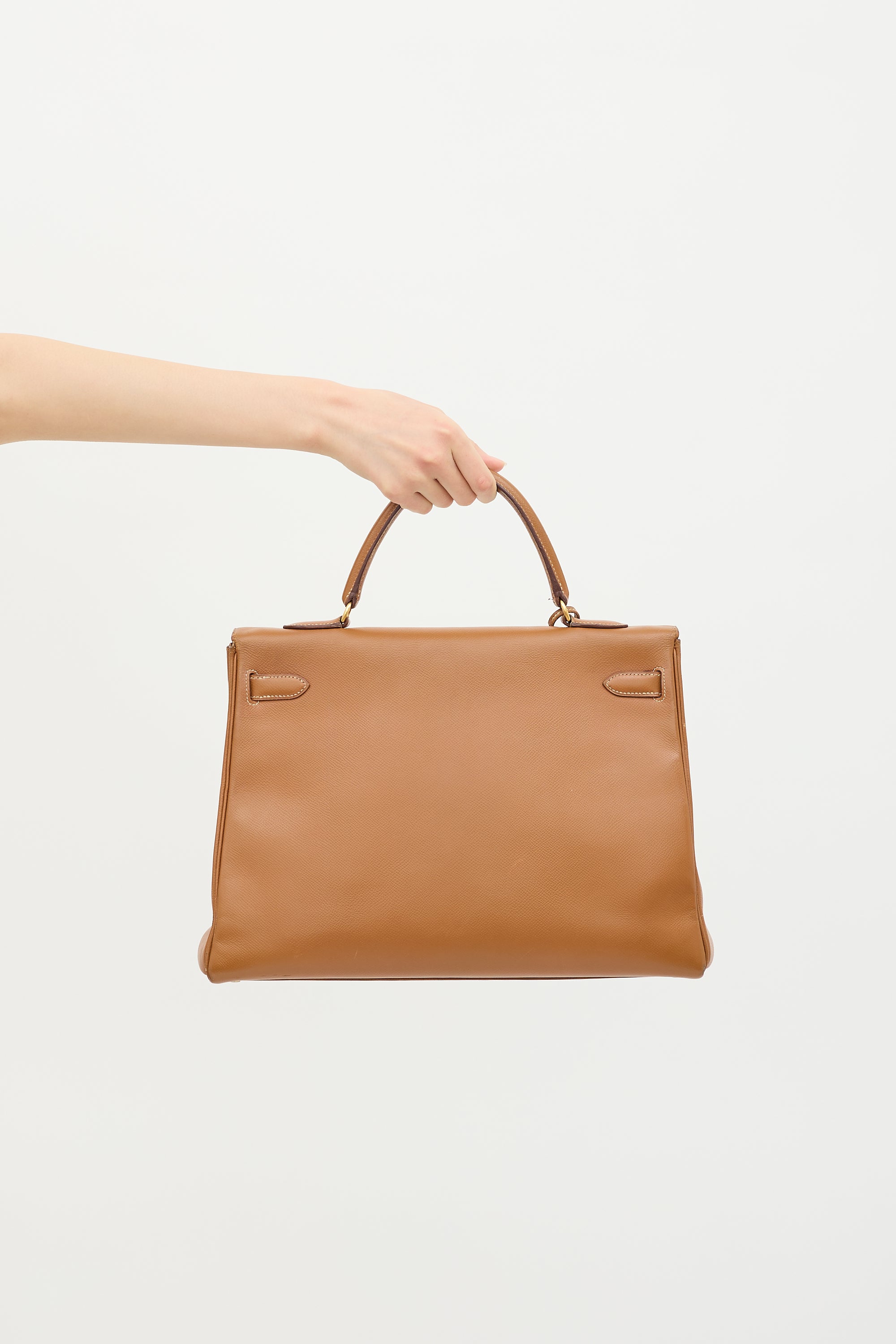 Hermès 1996 Gold Courchevel Kelly Retourne 35 Bag