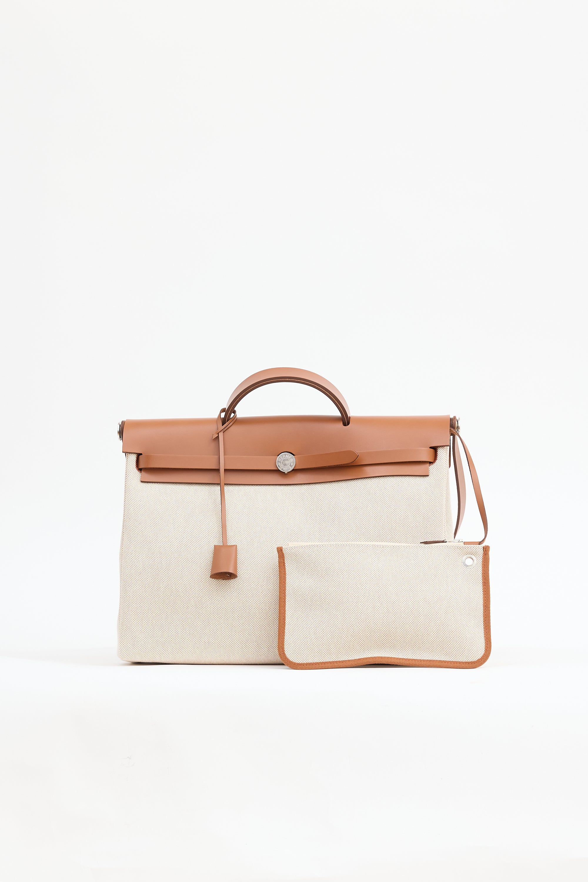 Hermès 2023 Écru H Viking Canvas & Fauve Vache Hunter Leather Herbag Messenger 39
