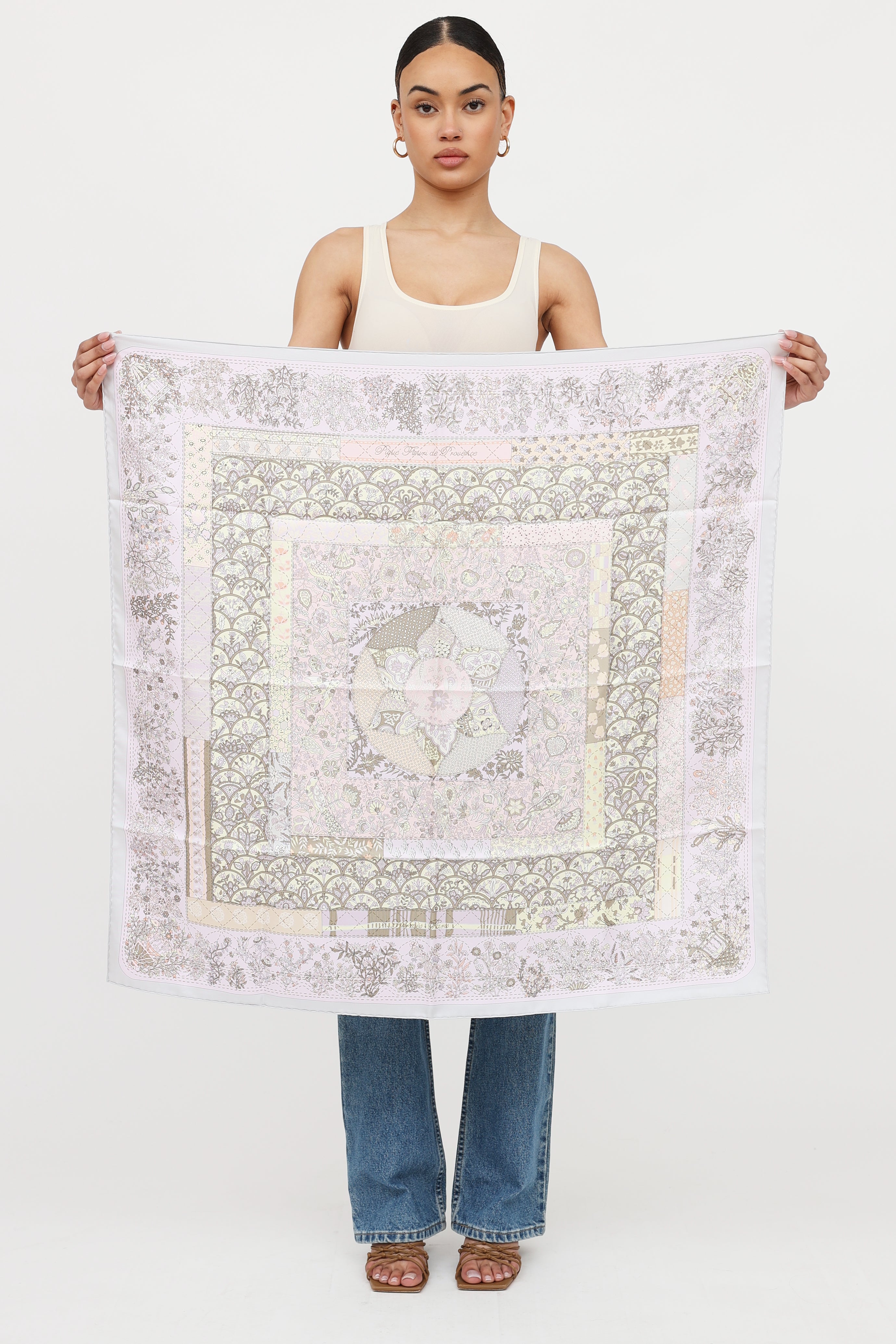 Hermès Pique Fleuride Provence Scarf