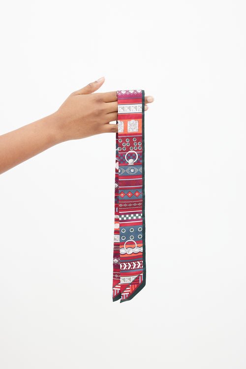 Hermès Burgundy & Green Silk Colliers de Chiens Twilly Scarf