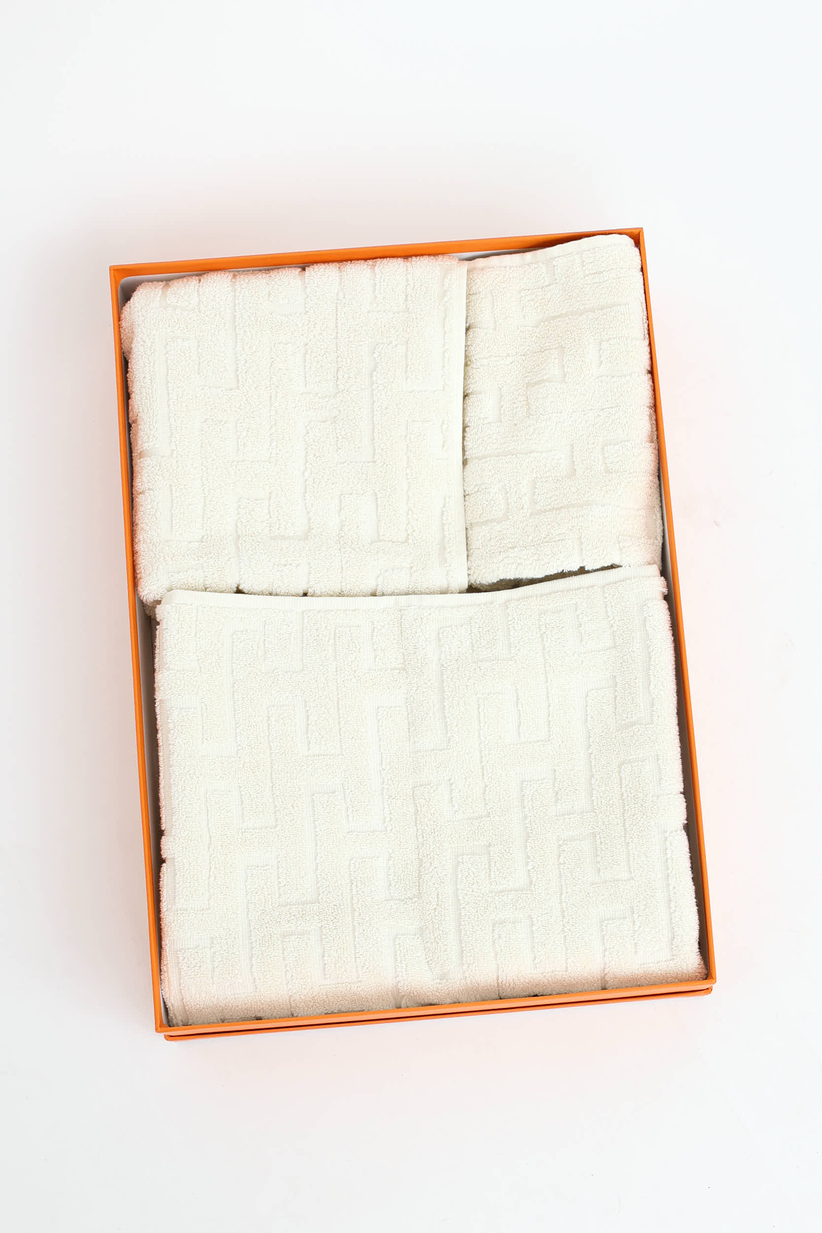 Naturel Stairs Three Piece Towel Set