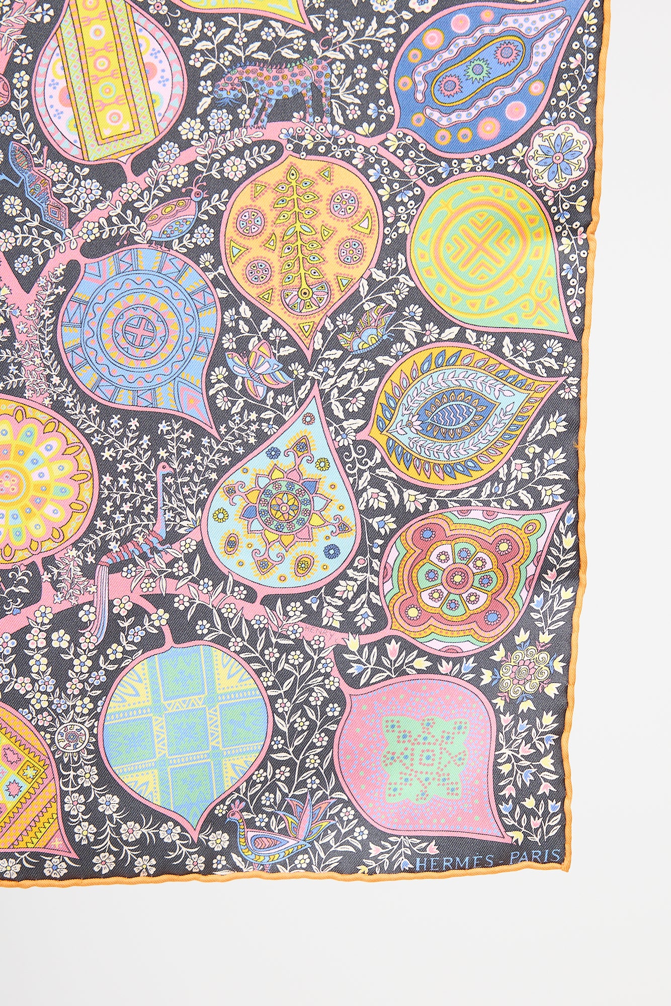 Hermès 2012 Silk L'Arbre de Vie 45 Scarf