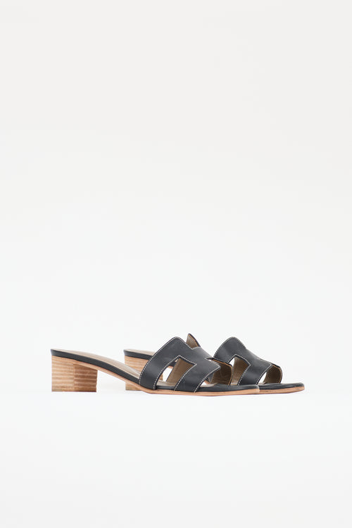 Hermès Leather Oasis Sandal