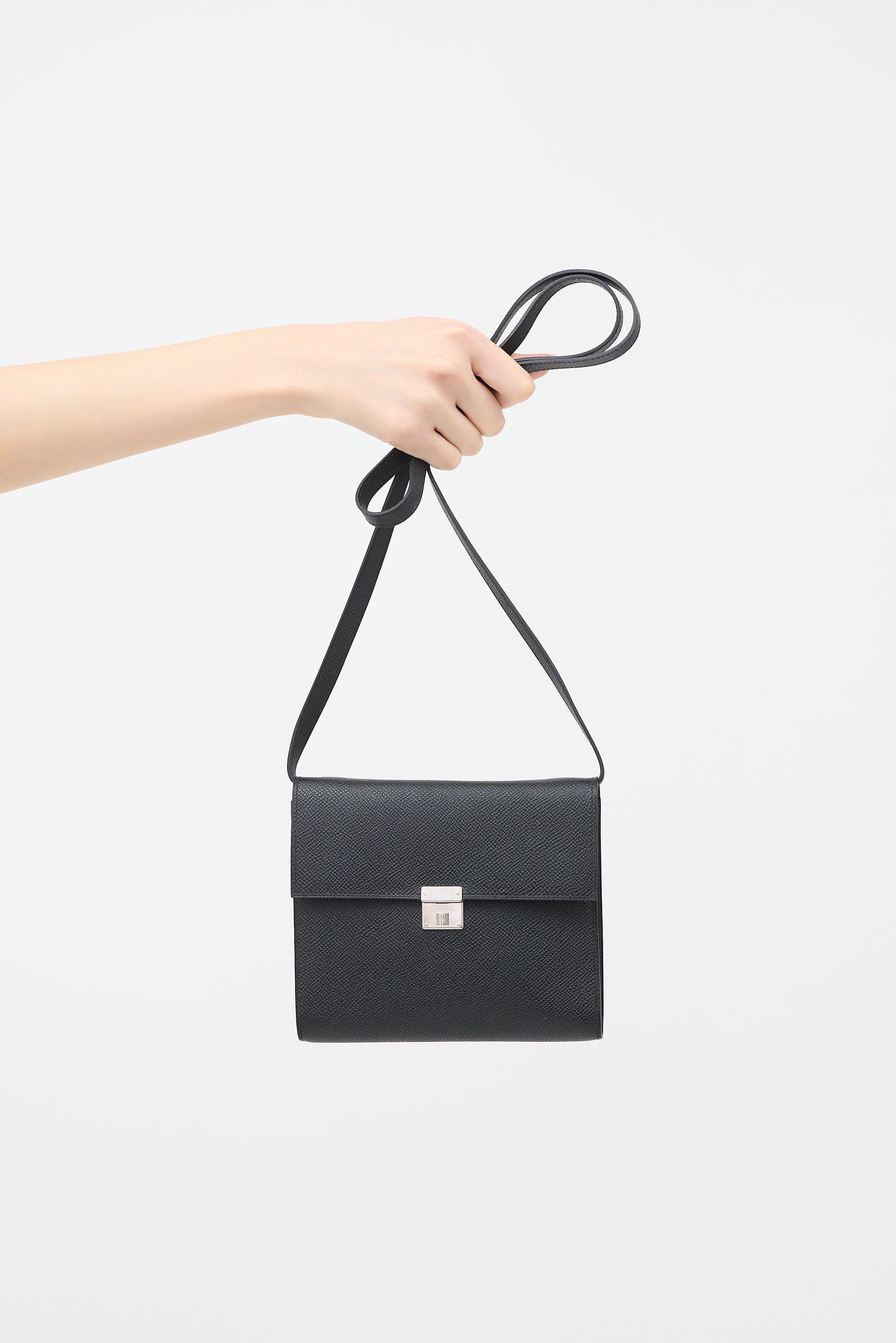 Hermès 2018 Noir Epsom Clic 16 Wallet On Strap Bag