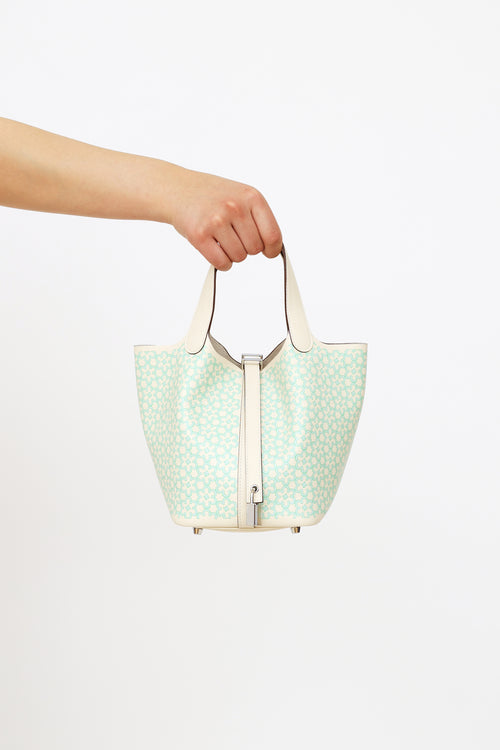 Hermès 2022 Limited Edition Nata & Vert Swift Lucky Daisy Picotin Lock 18 Bag