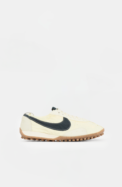 Jacquemus X Nike Moon Sneaker