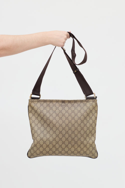 GG Supreme Messenger Bag