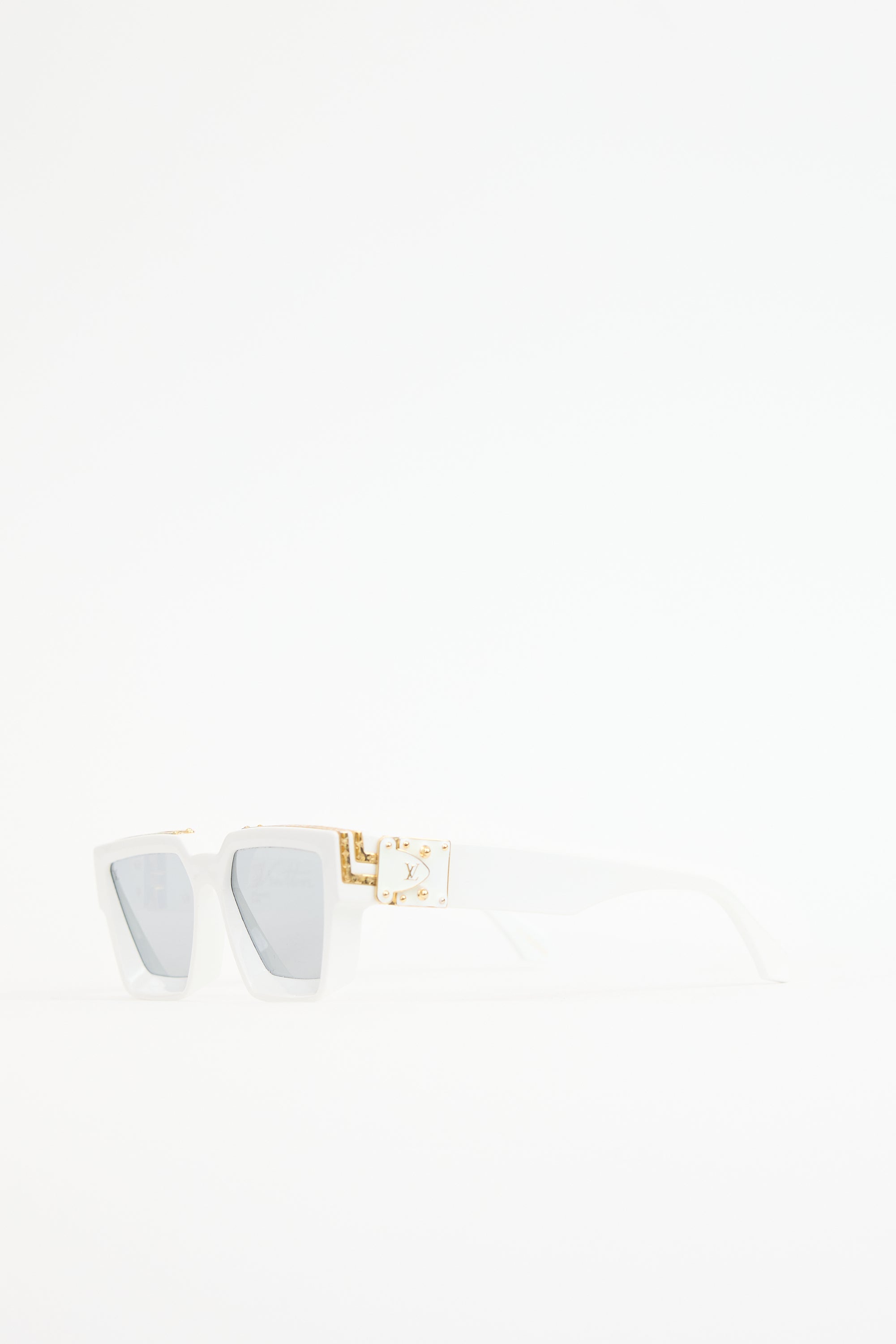Louis Vuitton Z1166W Square Sunglasses