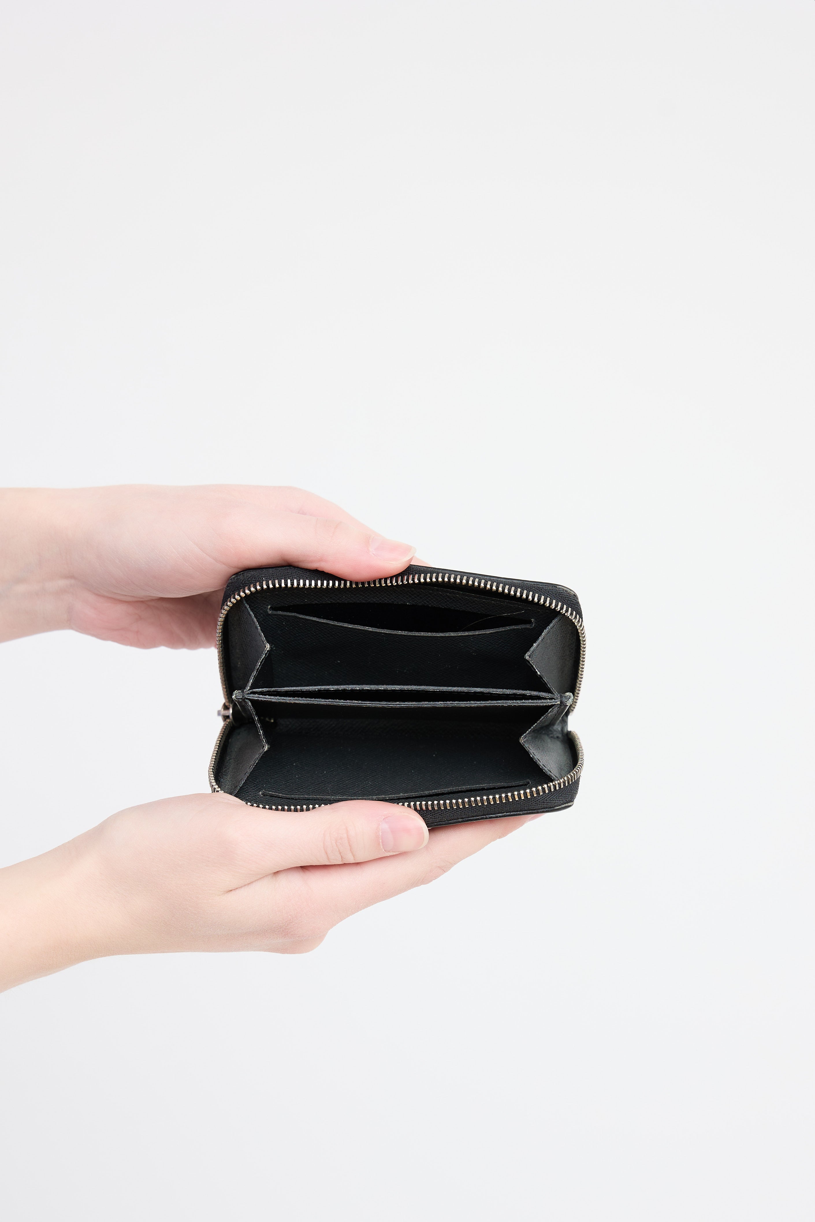 Louis Vuitton Taiga Zip Coin Purse