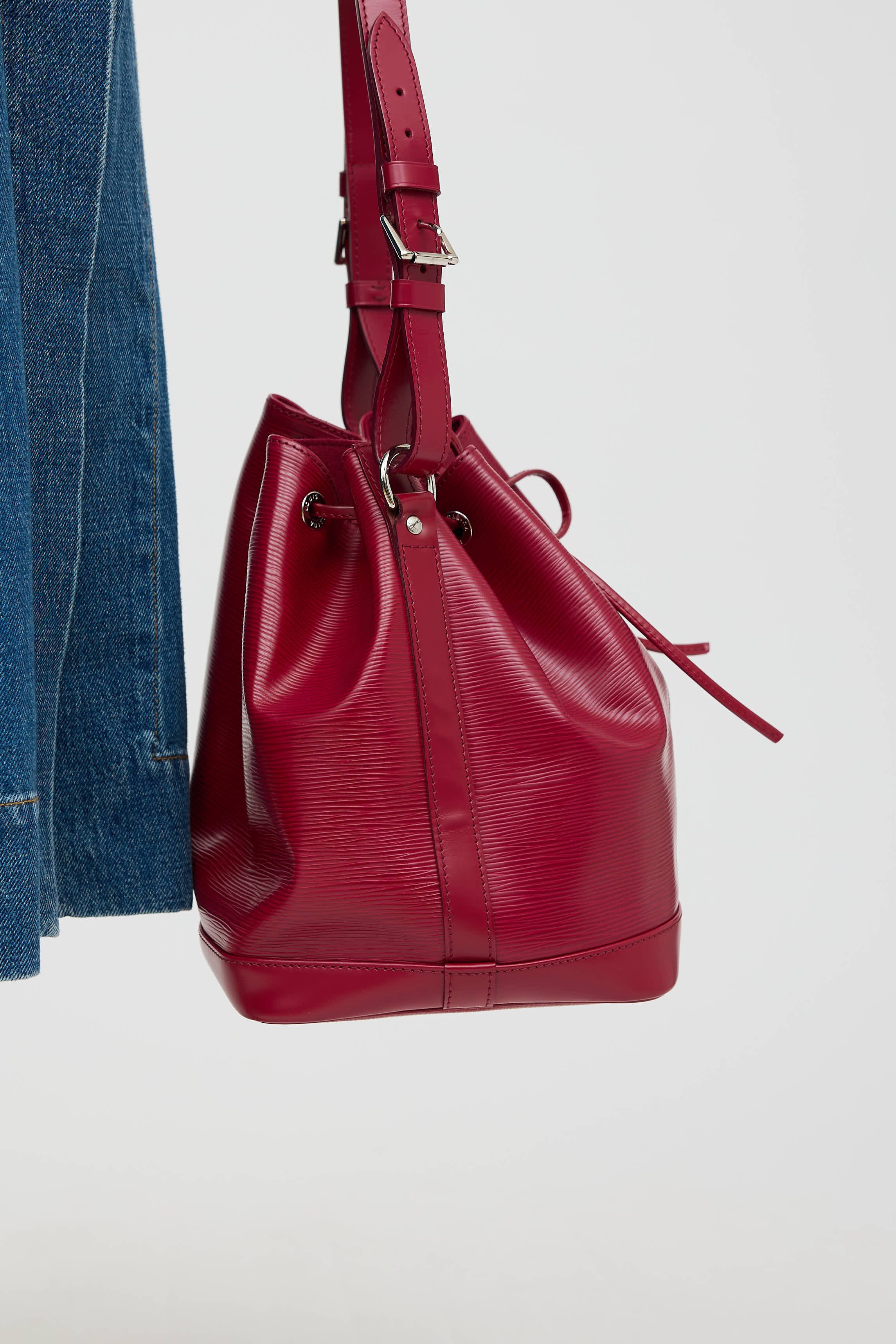 Louis Vuitton Epi Noé Bucket Bag