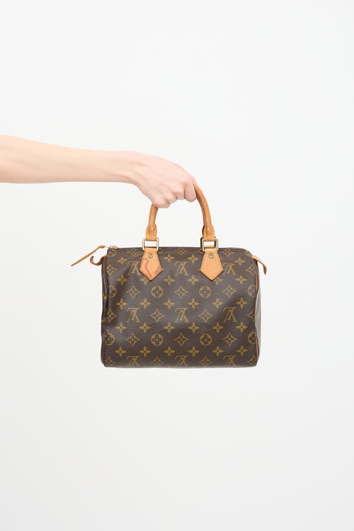 Louis Vuitton 1995 Monogram Speedy 25 Bag