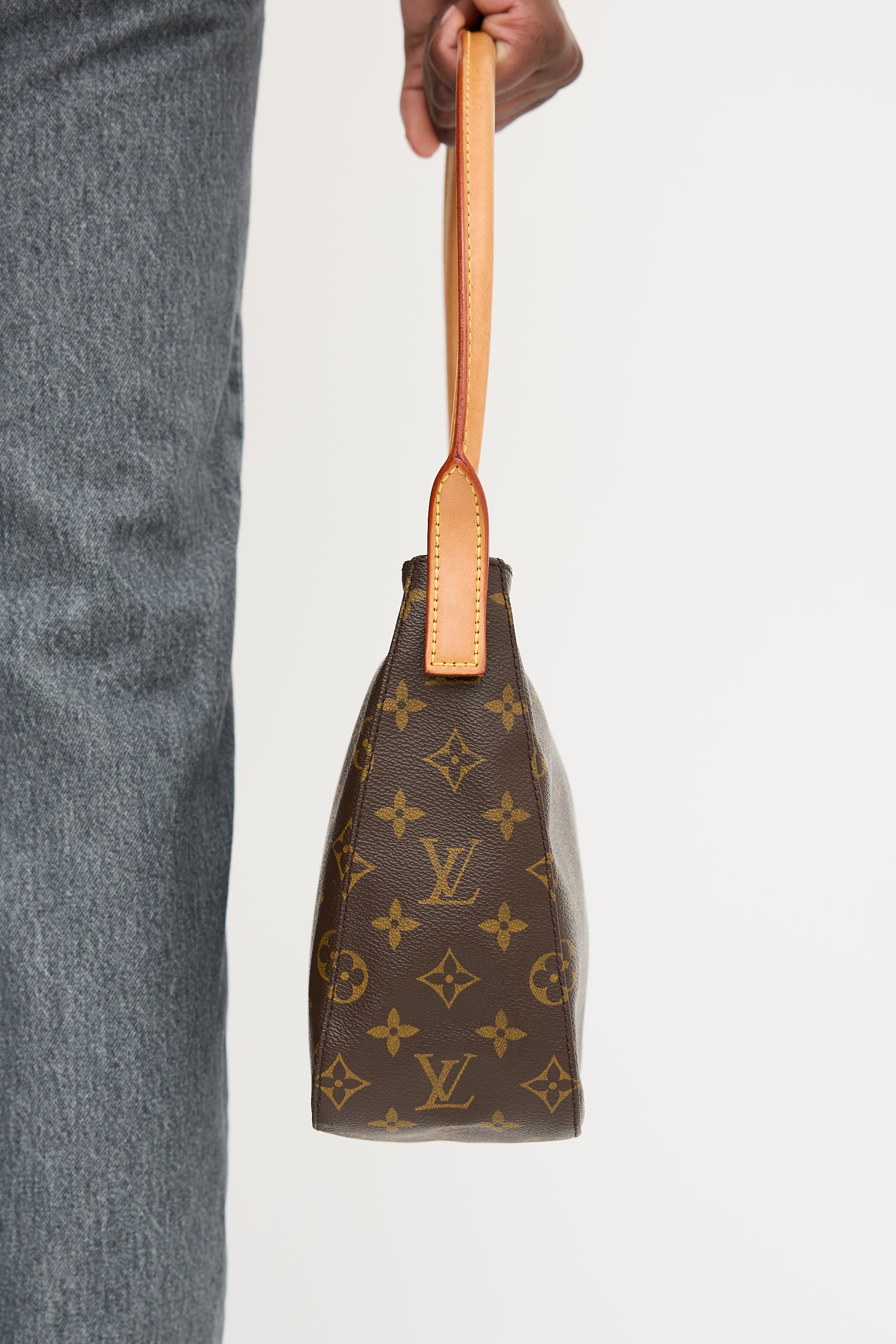 Louis Vuitton 2002 Monogram Looping MM Bag