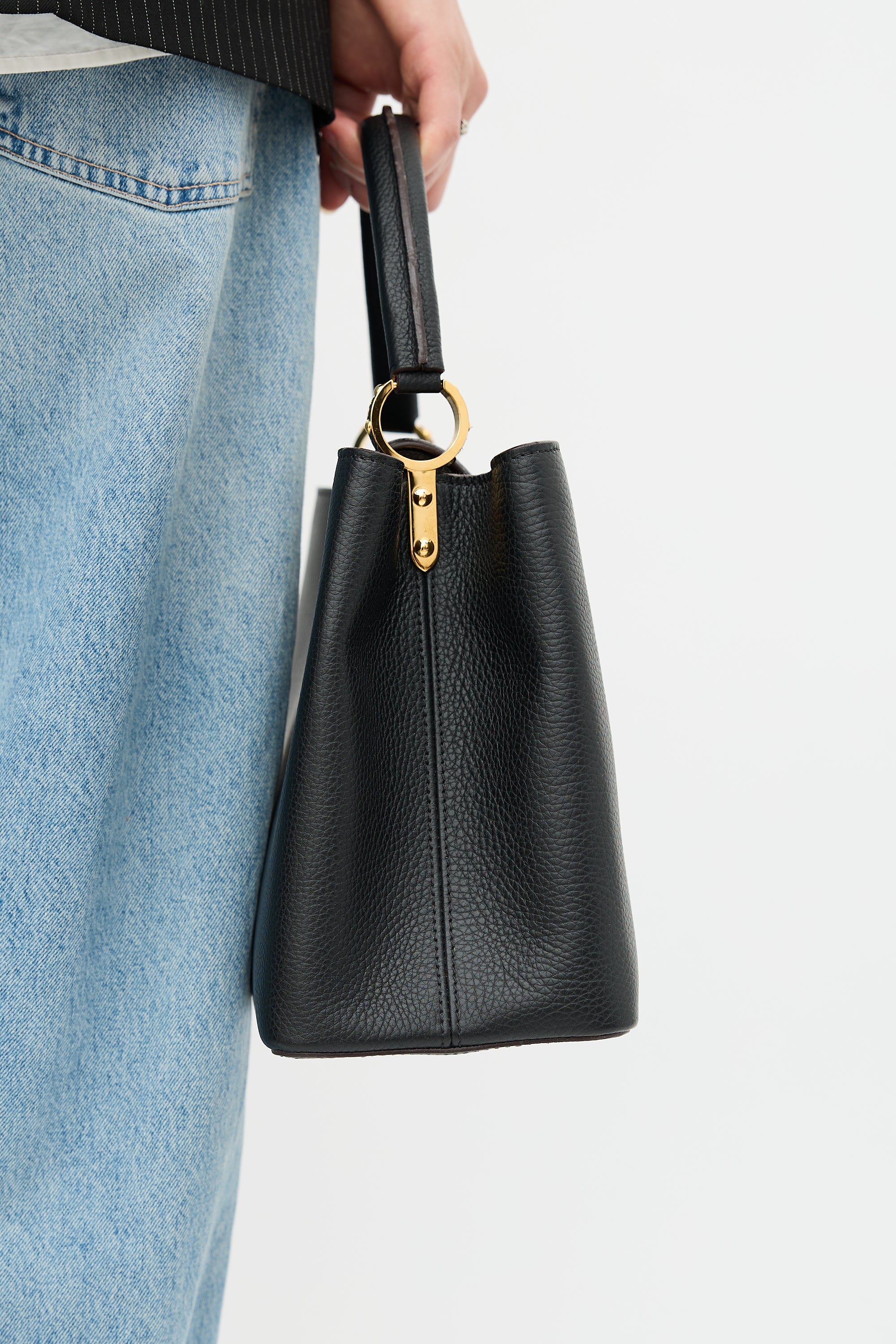 Louis Vuitton Taurillon Capucine MM Top Handle Bag