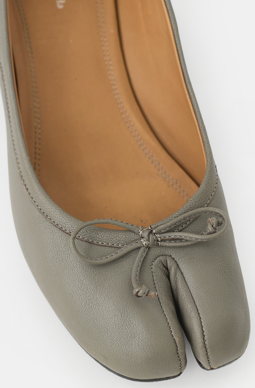 Maison Margiela Leather Tabi Ballet Pump
