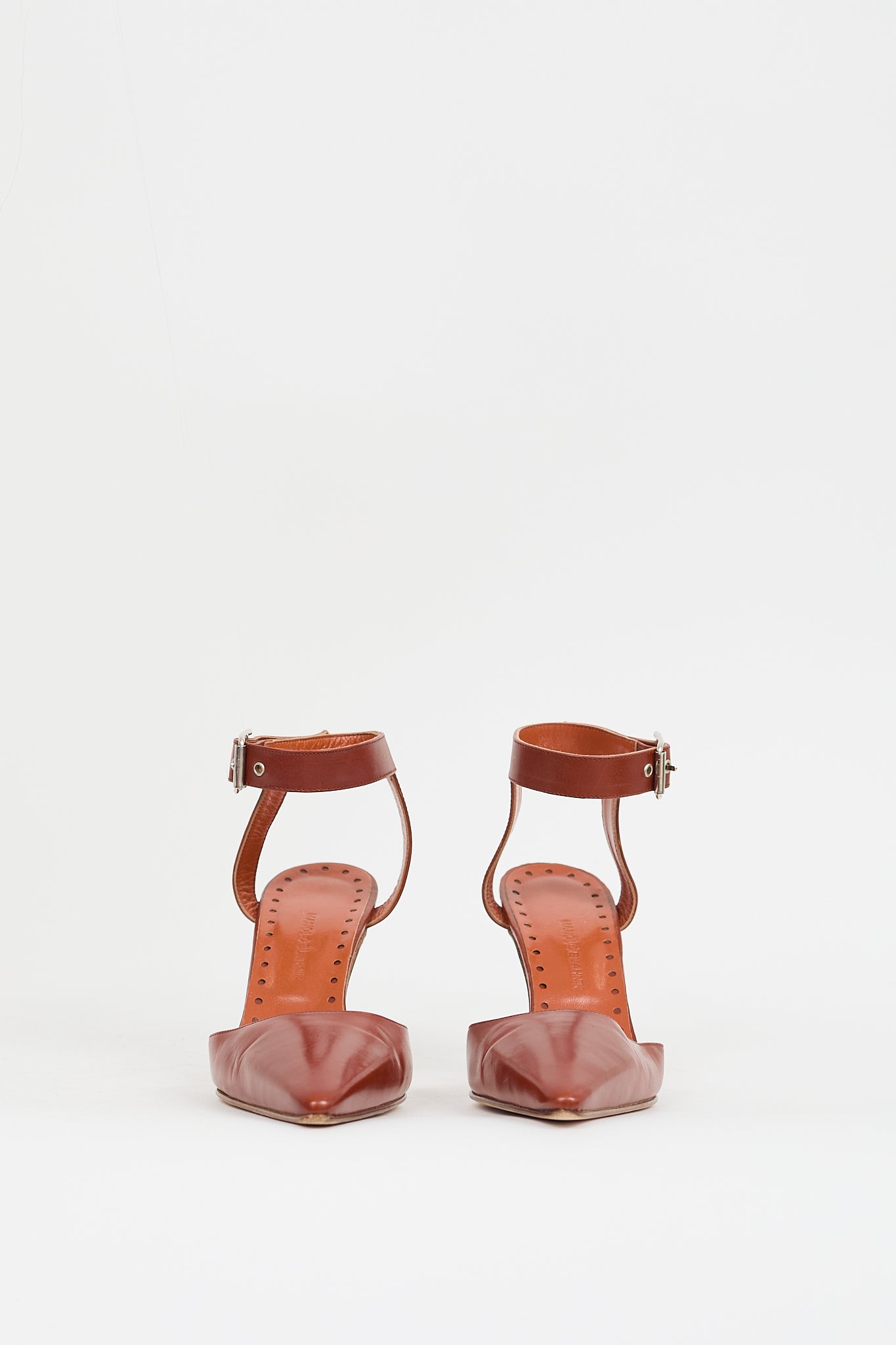 Manolo Blahnik Brown Leather Pointed Pump