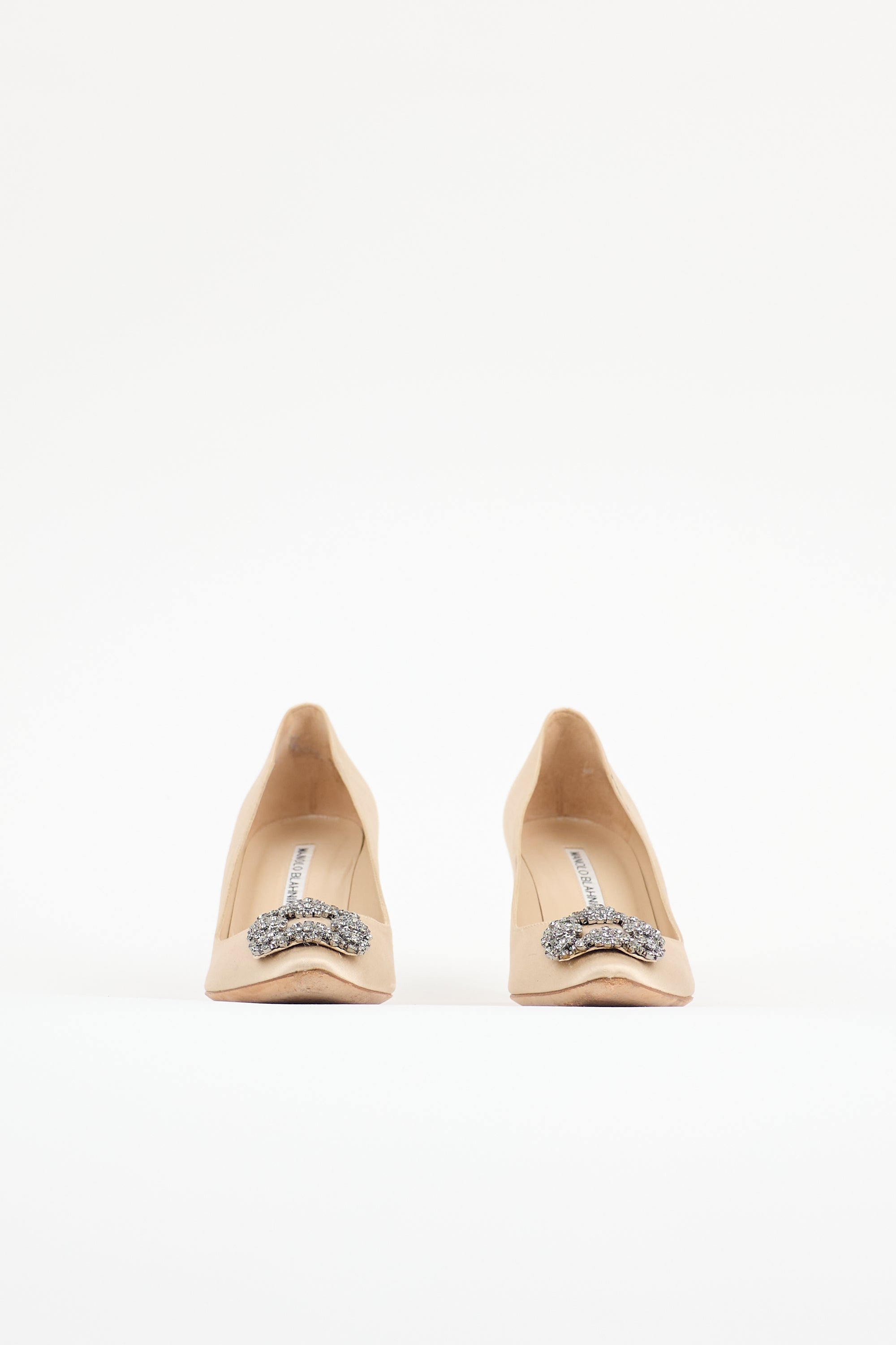 Manolo Blahnik Satin Hangisi Pump
