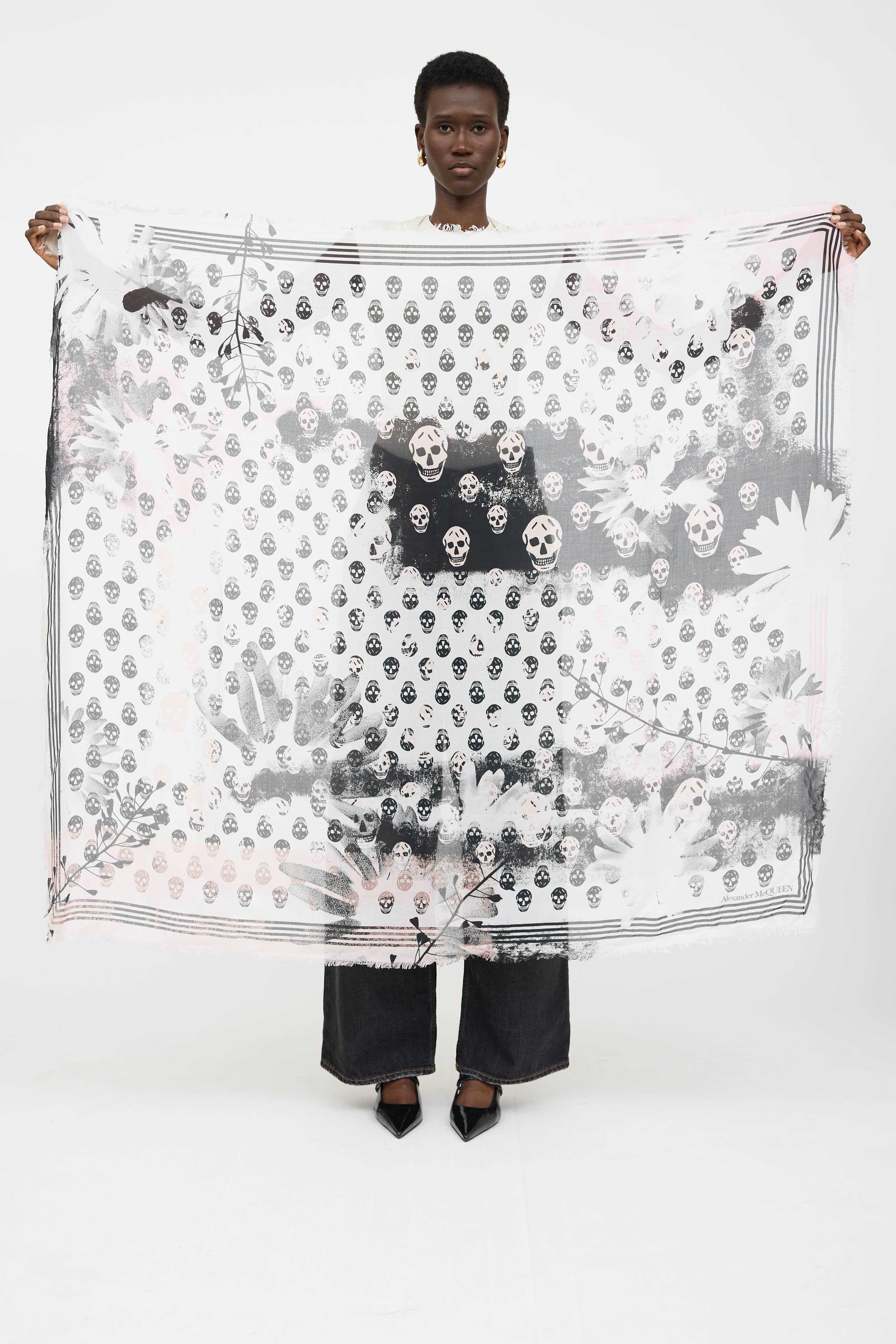 McQueen Solarized Skull Scarf