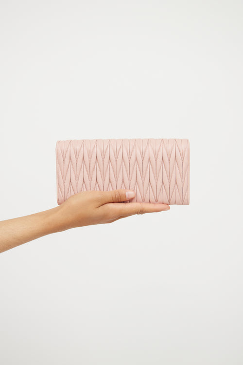 Miu Miu Pink Matelassé Wallet On Chain