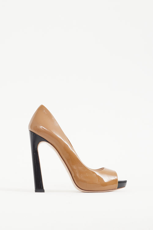Miu Miu Brown & Black Patent Leather Pump