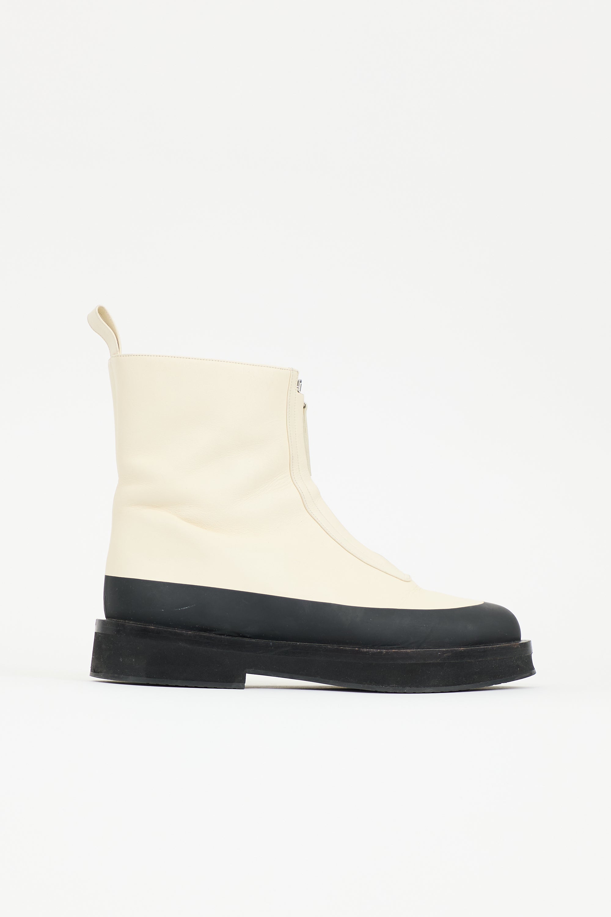 Neous Leather Malmok Boot