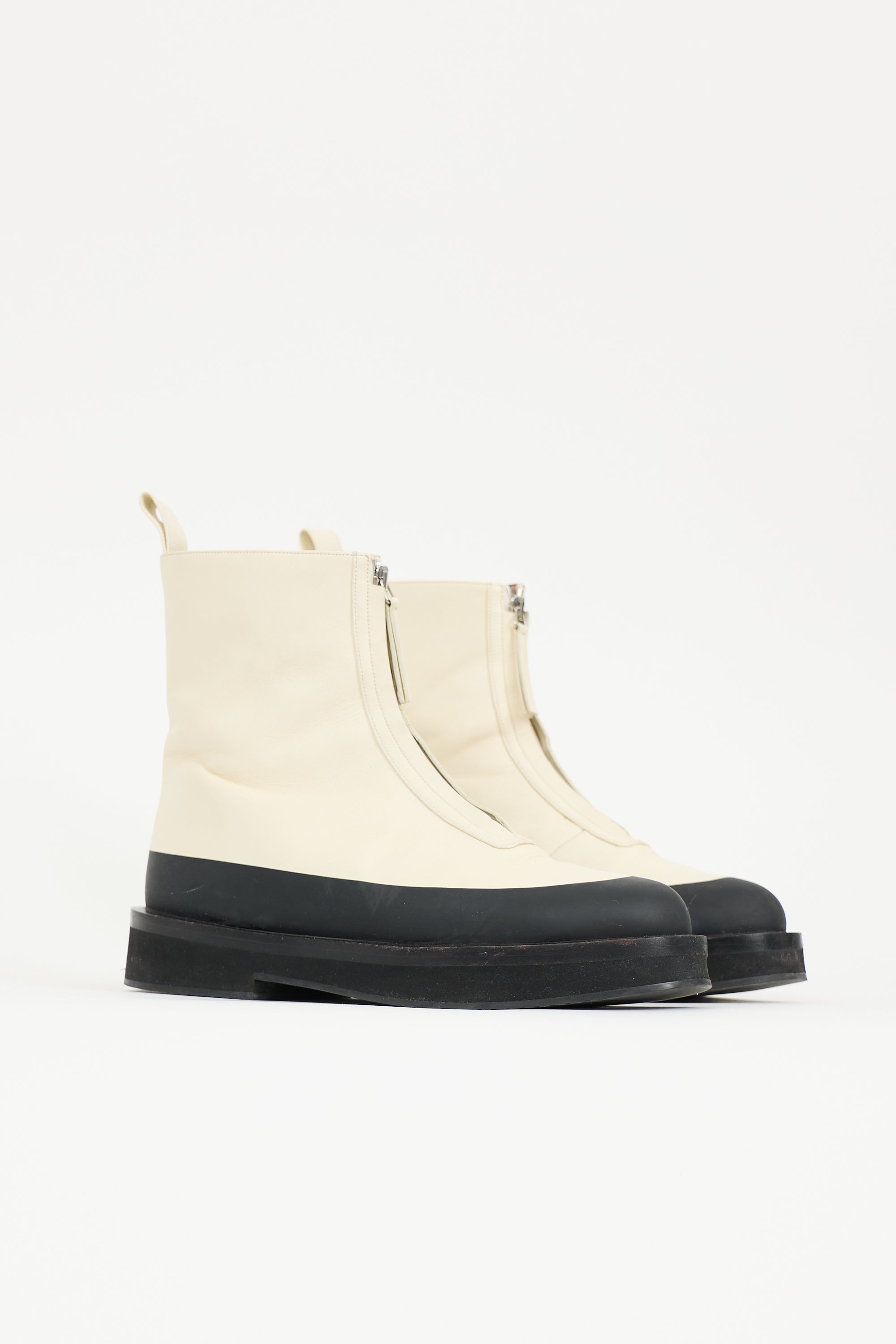 Neous Leather Malmok Boot