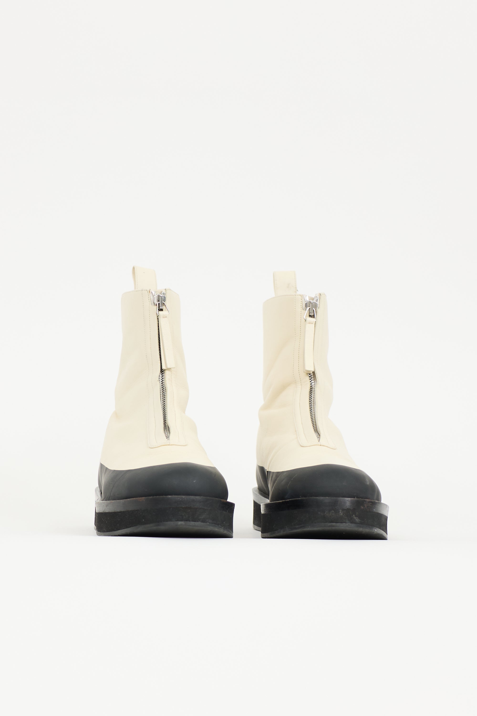 Neous Leather Malmok Boot