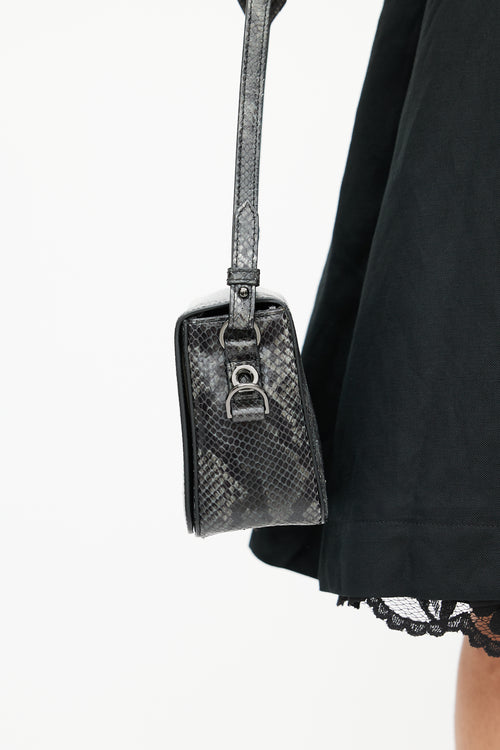 Off-White Green & Multicolour Print Binder Clip Bag