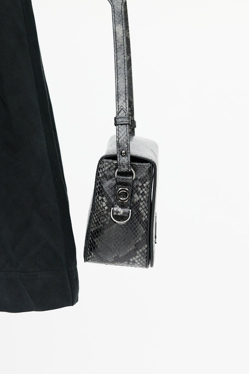 Off-White Green & Multicolour Print Binder Clip Bag