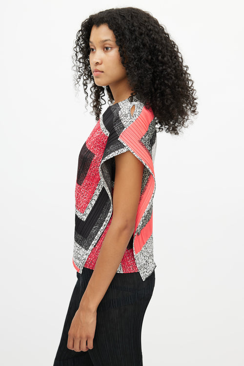 Pleats Please Issey Miyake Black & Pink Print Top