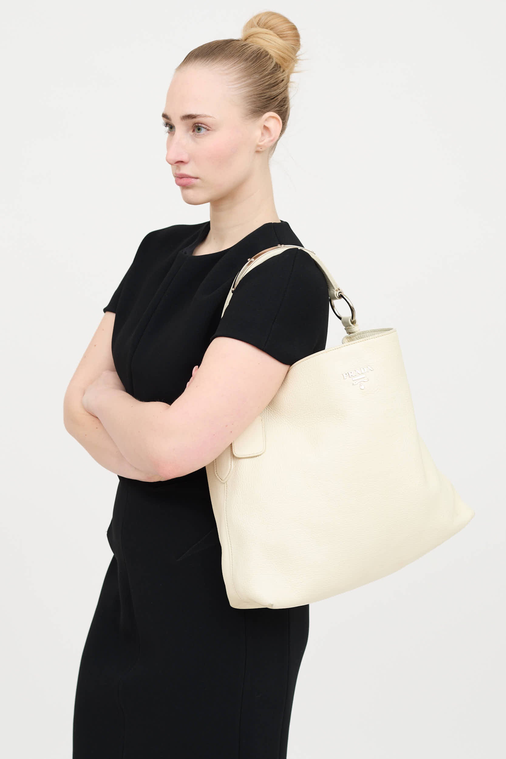 Vitello Diano Shoulder Bag