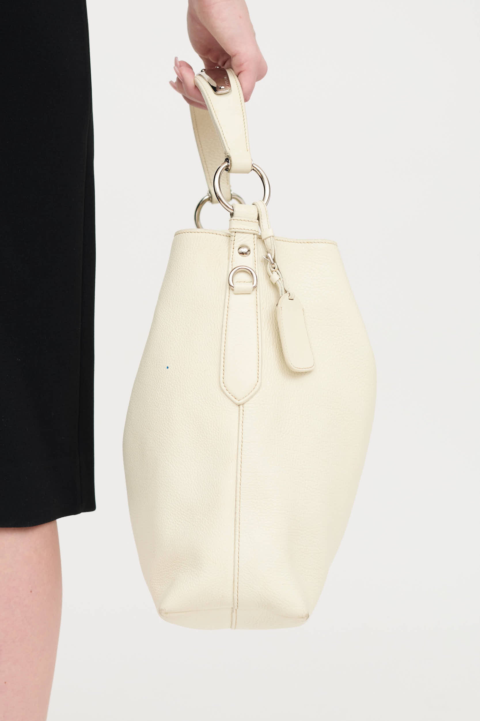 Vitello Diano Shoulder Bag