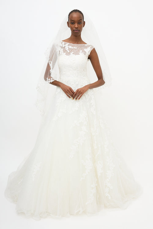 Pronovias Lace Wedding Dress
