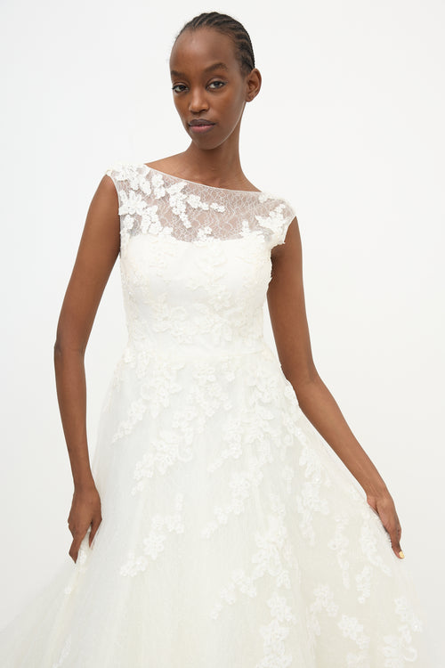 Pronovias Lace Wedding Dress