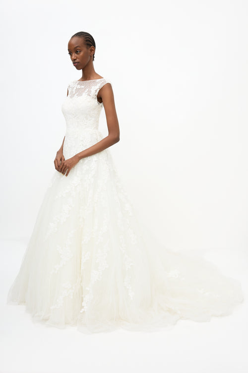 Pronovias Lace Wedding Dress