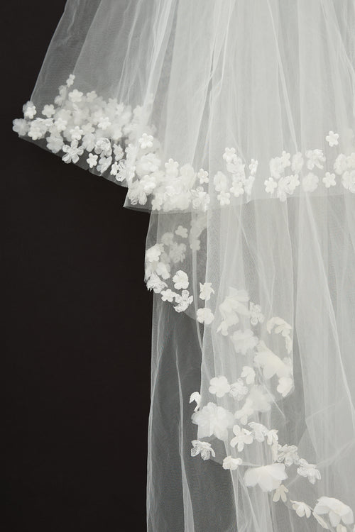 Pronovias Lace Wedding Dress
