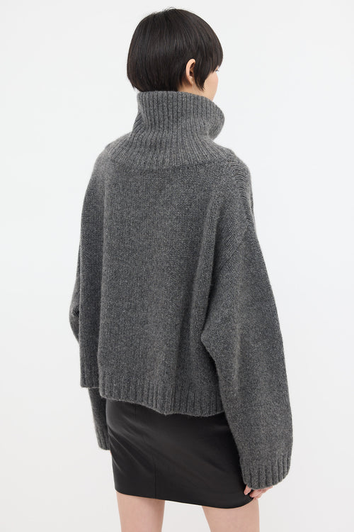 The Row Cashmere Roque Sweater