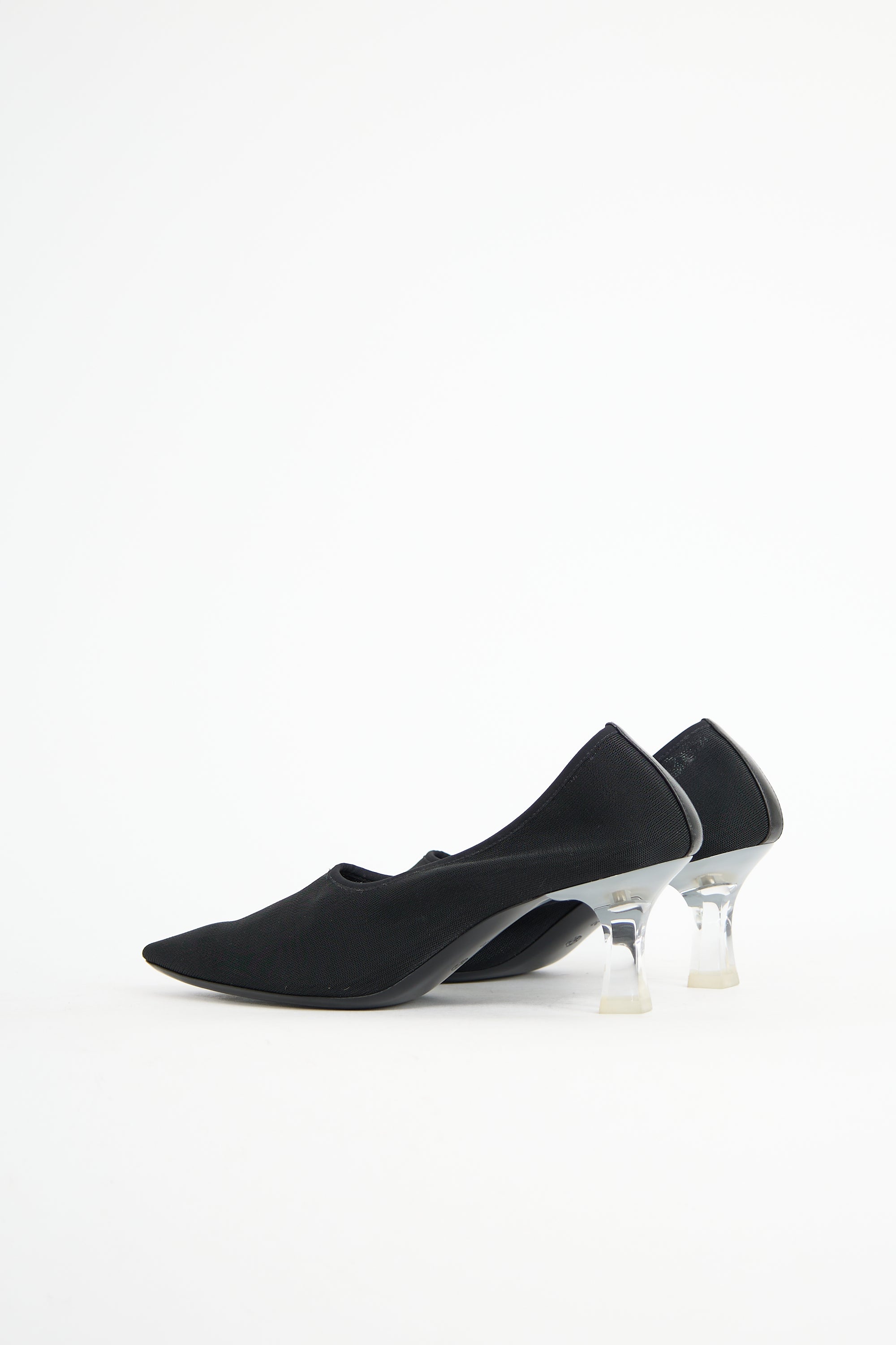 The Row Mesh Sock Pump